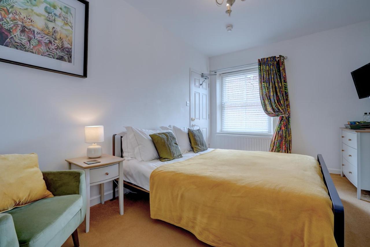 Regency Guest House Neatishead エクステリア 写真
