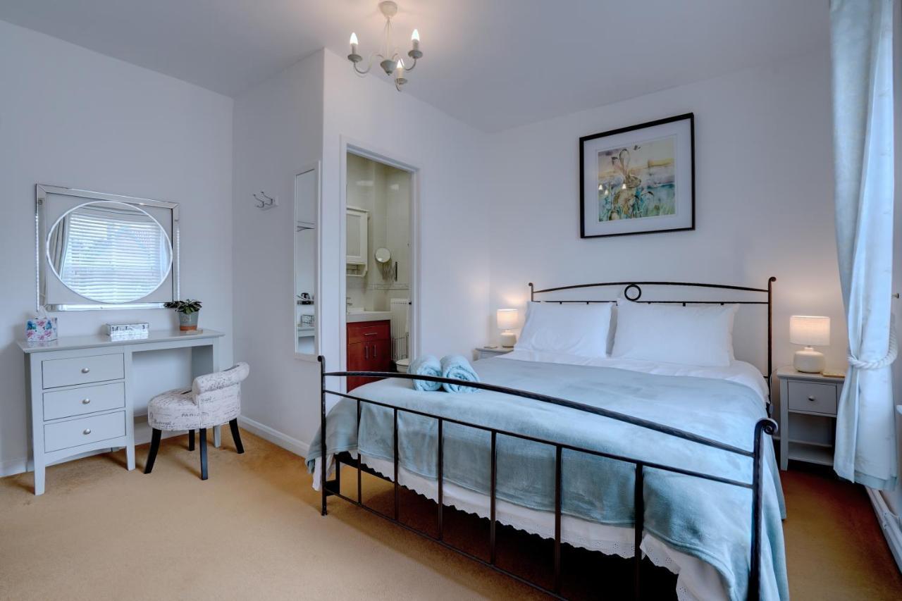 Regency Guest House Neatishead エクステリア 写真