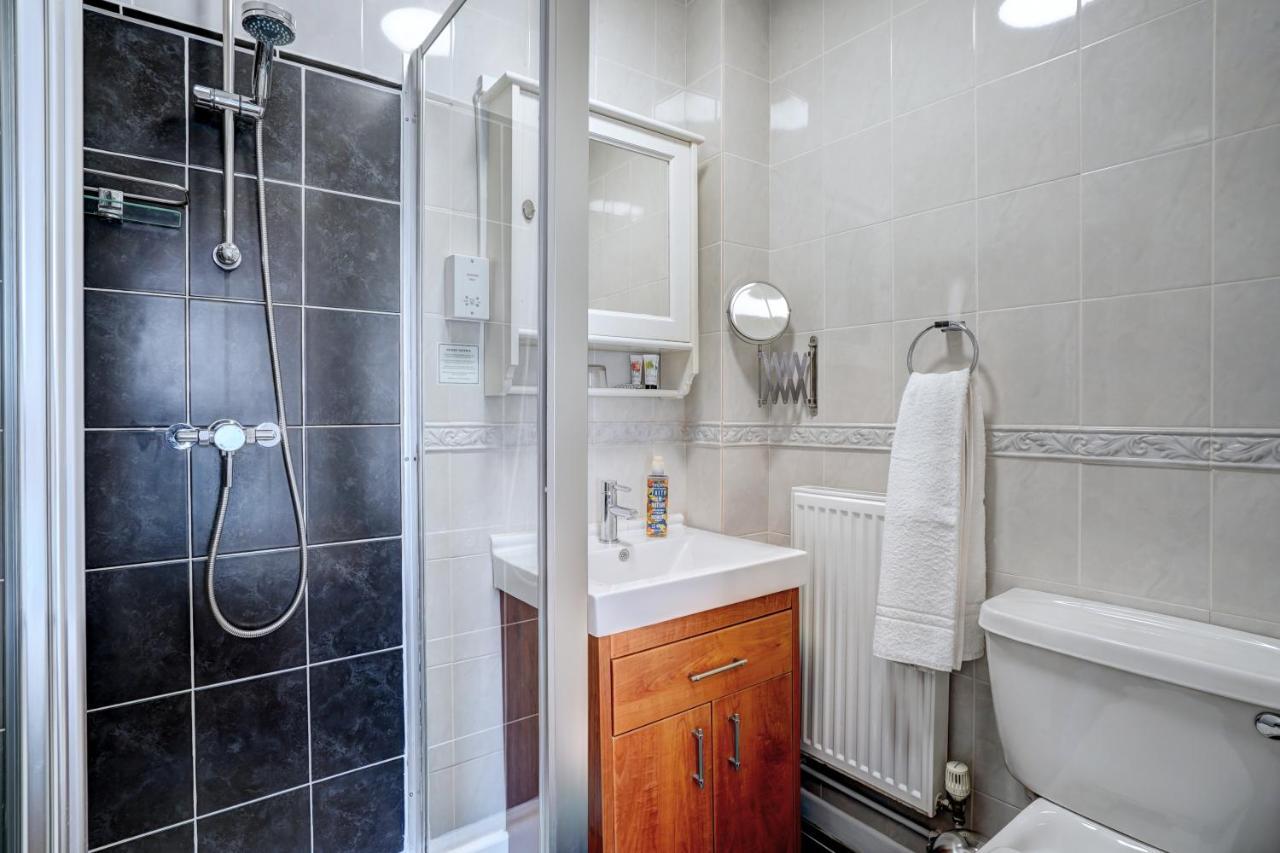 Regency Guest House Neatishead エクステリア 写真